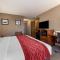 Comfort Inn & Suites Hays I-70 - Paraparaumu