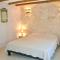 2 Bedroom Beautiful Home In Lolme - Lolme