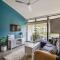 CR MARIPOSA RENTALS Lakeview PENTHOUSE with office space, pool, gym, tennis