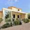 Stunning Home In Châteaurenard