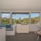Hillside Haven - Tairua Holiday Home