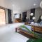CHALET LA LOUVE, Courchevel 1650- 15 personnes Jacuzzi et Hammam Pistes 70 m,commerces 50m