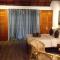 Rockside Cabanas Hotel