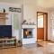 Beautiful Home In Hyltebruk With Wifi