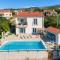 Holiday Home Aqua