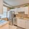 Marco Island Condo with Shared Pool and Hot Tub! - جزيرة ماركو