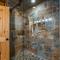 The Overlook - 21 Cabin - Gorgeous Unobstructed Views - Fire Pit Table - GameRm - HotTub - Xbox - Lots of Bears
