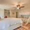 Modern Lake Conroe House with Lakefront Park and Deck!