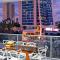 Circle on Cavill Surfers Paradise- 3 Bedroom SPA Apartment