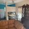 Finest Accommodation Renfrew Place 1 Bedroom Apt # 42 New Kgn 4--12 Renfrew Rd