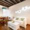 Trastevere house with balcony,quiet NEW