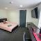 Spacious 1-Bed Studio in Birmingham - Birmingham