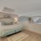 344 Edgewater Inn