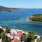 Villa Rosmarin - family friendly, beachfront