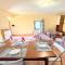 Traditional town house central Spoleto - car unnecessary - wifi - sleeps 10