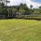 Casa con Piscina, Quincho, Cancha de Futbol/Volley
