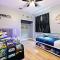 Spacious Disney Themed 5Bed Villa! Private Heated Enclosed Pool/Spa/BBQ!