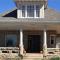 Maple House Large Vacation Home, Sleeps 7 Pet Friendly Great Location