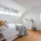 Charles Alexander Short Stay - Hove Suite