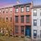 Stylish 4 Bedroom Loft Home, North Shore, City Skyline View Close to NHL, NFL