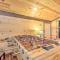 Broken Bow Escape with Hot Tub and Basketball Court!