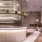 Met Hotel