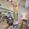 Spacious Seabrook Home with Patio 1 Mi to Beach! - سيبروك