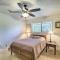 Spacious Seabrook Home with Patio 1 Mi to Beach!
