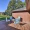 Spacious Seabrook Home with Patio 1 Mi to Beach! - سيبروك