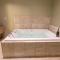 Pigeon Creek Inn - Adults Only