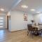Lovely Home In Labin With Wifi