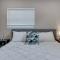 Immaculate & Cozy Entire Heated Pool House - تامبا
