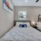 Immaculate & Cozy Entire Heated Pool House - تامبا