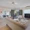 Elegant 2BR Family Home - Aircon - 5min to Beach - 奥克兰