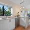 Elegant 2BR Family Home - Aircon - 5min to Beach - 奥克兰