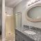 Lakefront Retreat Prime Osage Beach Location! - Osage Beach