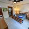 Kite Beach Oceanfront Two Bedroom Patio and Garden
