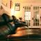World Solo Travels Welcomed At St Pete Home