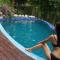 Mae Chan Treehouse with swimming pool