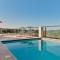 Villa à lentrée de Porticcio - Piscine - Vue dégagée