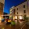 Penthouse 13 - One Bay Residence with private rooftop terrace and dip in pool - Pereybere