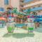 Ocean Reef Resort - Direct Oceanfront Studio - Nicely Updated! Perfect for 2-4 guests! Unit 401