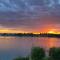 Lakeshore Inn Water Front - Мозес-Лейк