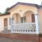 Fully air-condition 3Bed Villa - WiFi - hot water - Freetown