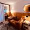 DOCO Rocky Mountain Vacation Rental-Queen Suite with Resort Amenities - Granby