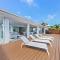 Cove 18 - Luxury beach house - شاطئ إيرلي