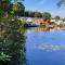 Coghurst Hall Holiday Home Sleeps 6, 2 bedrooms