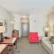 Country Inn & Suites by Radisson, Emporia, VA - Emporia