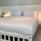 Island House Rentals 25