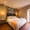 UP ROOMS BANYOLES - بانيوليس